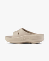 OOFOS WOMEN'S OOMEGA OOAHH SANDALS - NOMAD